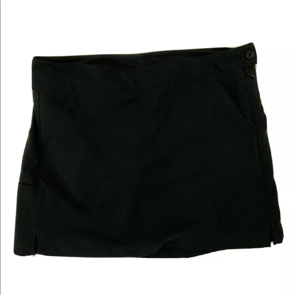 Columbia Titanium Makaha Valley Classic Skort Shorts Skirt Black 
Size 8